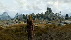 Героиня на фоне города — Скриншоты The Elder Scrolls V: Skyrim