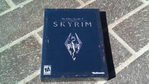 Коробка из под диска — Коллекционное издание The Elder Scrolls V: Skyrim